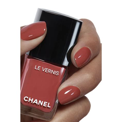 lakier chanel le vernis
